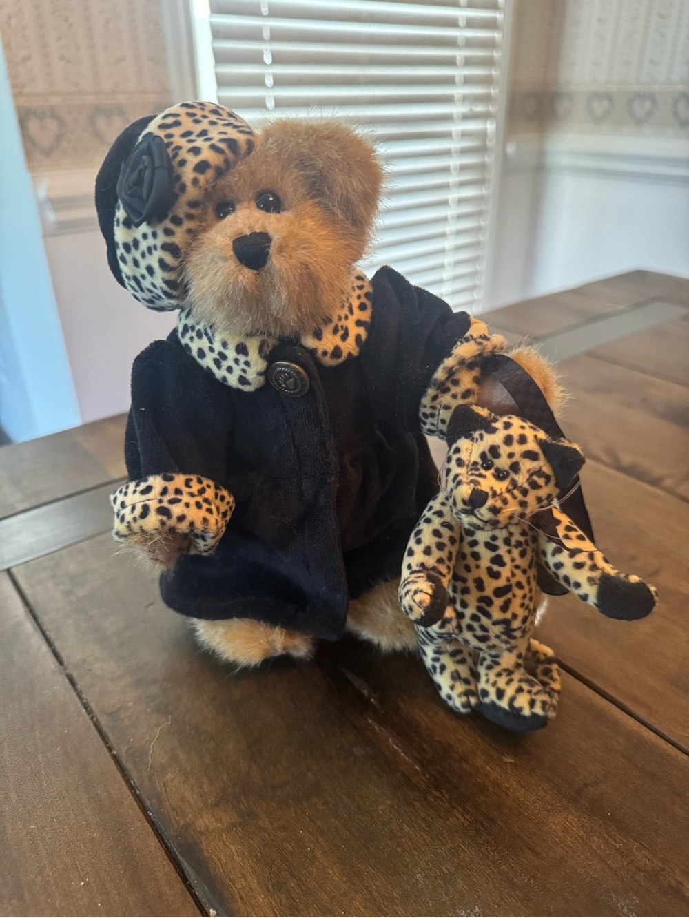 Vintage Boyd’s Bear!